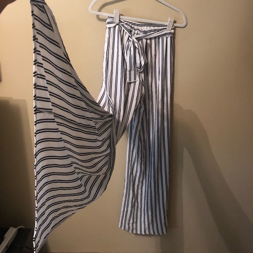 Bubble Crepe Striped Wide Leg